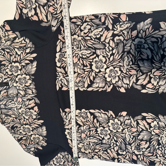 bcbgmaxazria floral dress - Picture 5 of 7